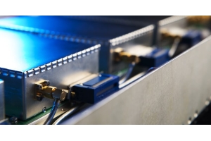 RF -stroomversterkers: hoe ze werken, welk type is efficiënter is