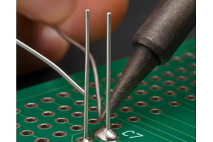 Doorlopende gaten in PCB-ontwerprichtlijnen voor beginners