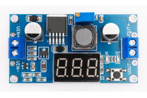 Schakelende spanningsregelaar uitgelegd: werking, typen en toepassingen